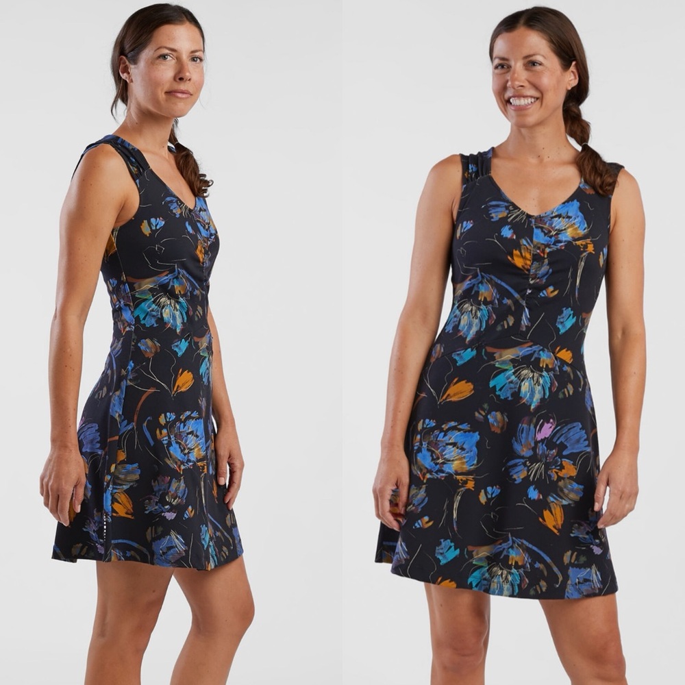 Title Nine On the Rocks Dress Bali Bloom Size Sm Sleeveless Gorpcore Hiking